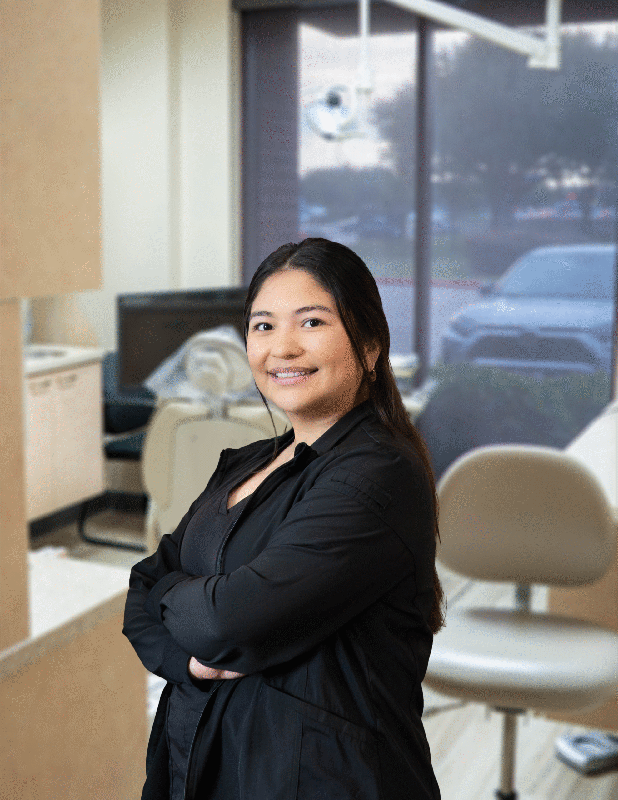 Nallely Dental Assistant